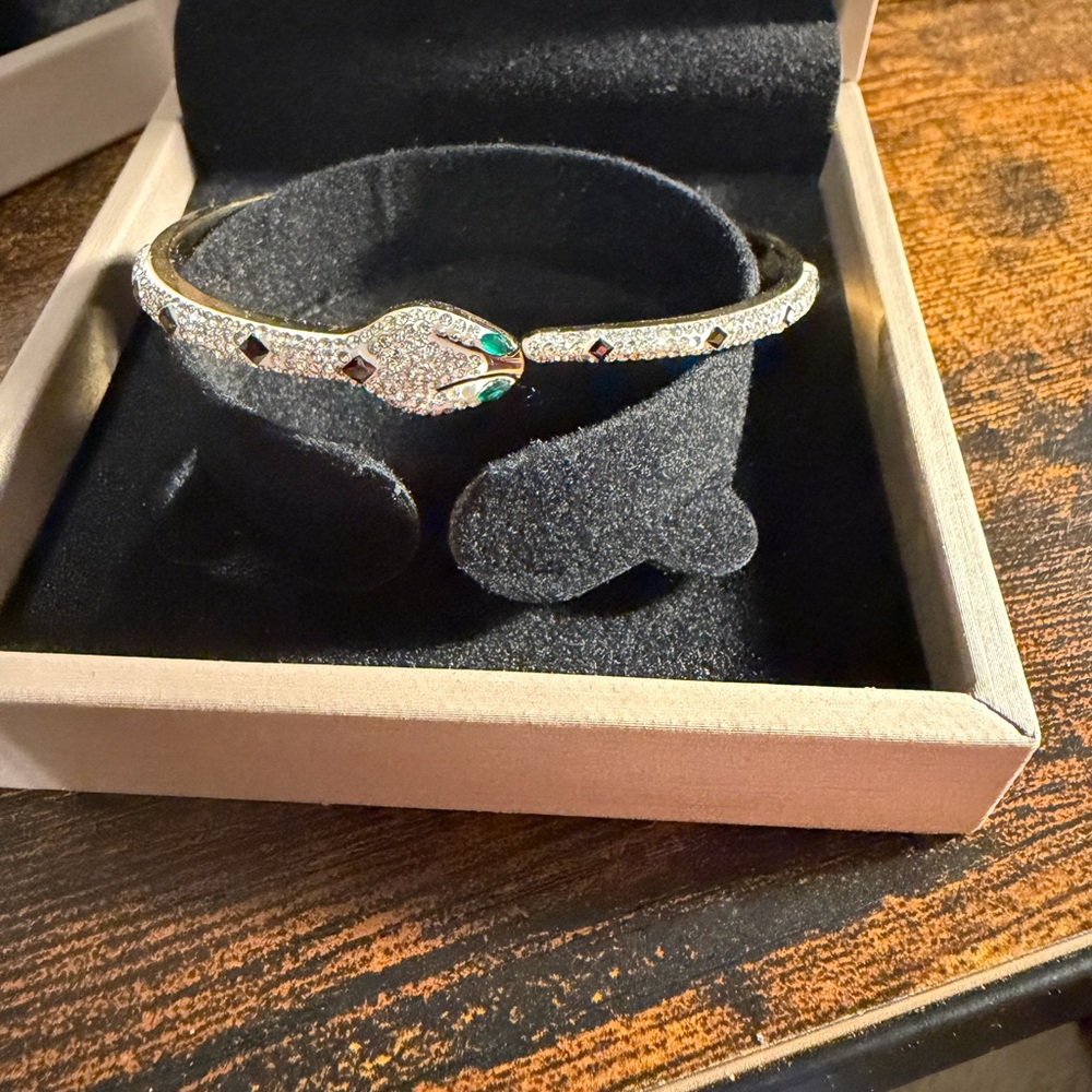 Silver Tone Pavé Snake Cuff Bracelet – Green Eye Serpent Bangle Adjustable